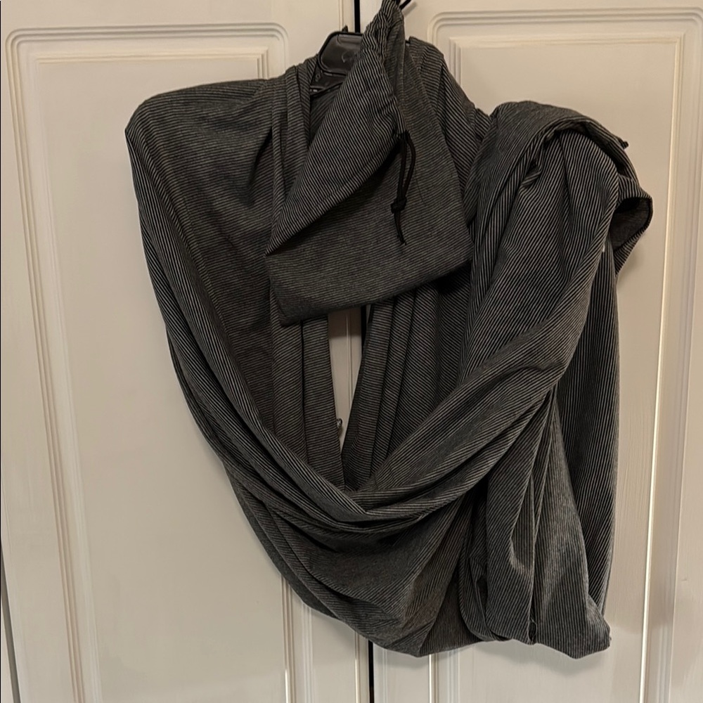 Travel Wrap with bag